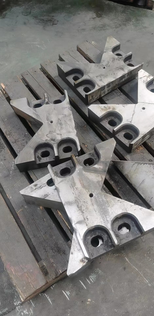 kasus perusahaan terbaru tentang Pemotongan billet baja 160x160mm pada suhu tinggi 1200 ° -1400 °
